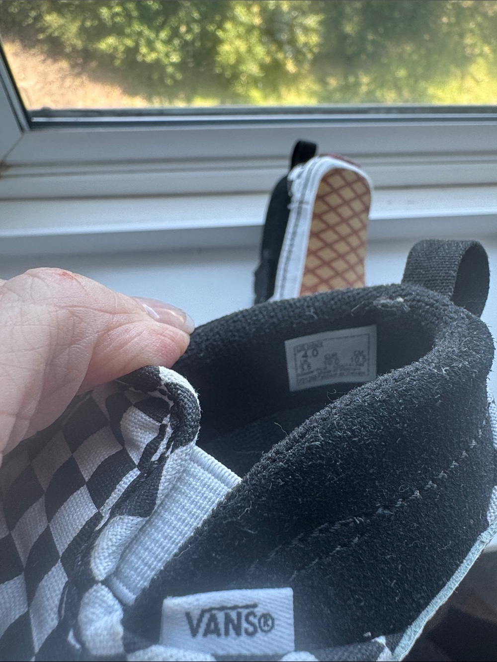 Infant Checkerboad Vans Unisex Sneaker Shows SZ 4 - Picture 6 of 6